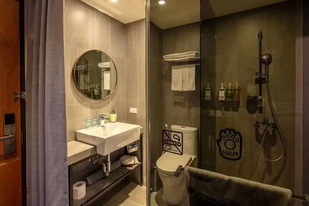 Comfort Tek Büyük Yataklı Oda