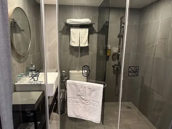 Standard Tek Büyük Yataklı Oda