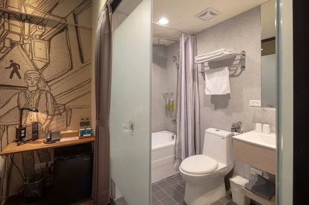 Deluxe Tek Büyük Yataklı Oda