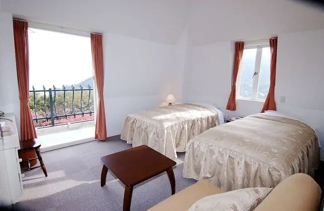 Oda, 2 Tek Kişilik Yatak, Balkon, Dağ Manzaralı