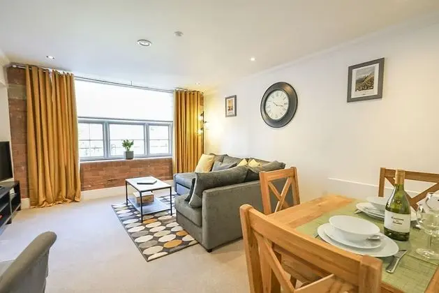 Apart Daire, Banyolu/Duşlu, Nehir Manzaralı (Apt 61)