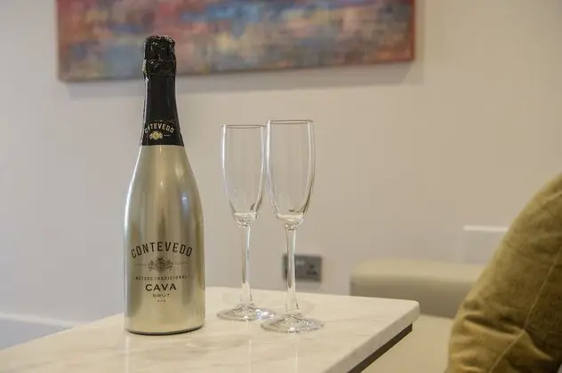 Luxury Apart Daire, Banyolu/Duşlu, Nehir Manzaralı (Apt 28)