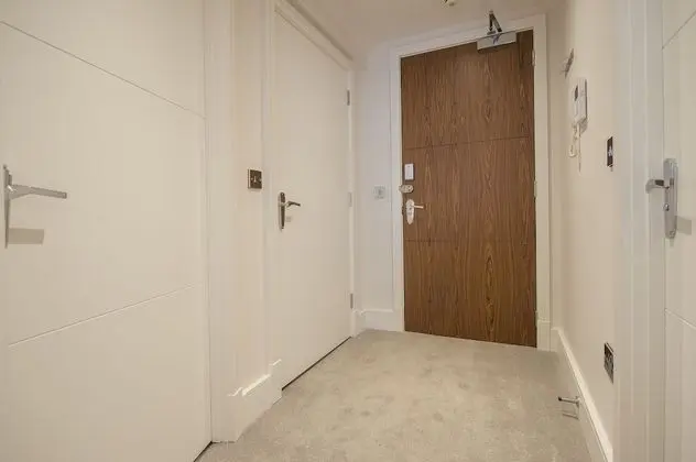 Luxury Apart Daire, Banyolu/Duşlu, Nehir Manzaralı (Apt 28)