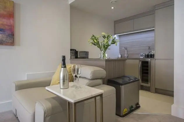 Luxury Apart Daire, Banyolu/Duşlu, Nehir Manzaralı (Apt 28)