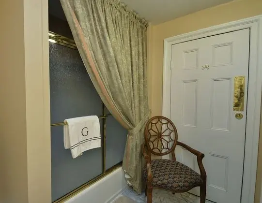 Classic Tek Büyük Yataklı Oda, 1 Yatak Odası, Sigara İçilmez, Özel Banyo