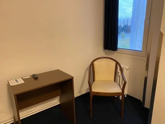 Economy Üç Kişilik Oda