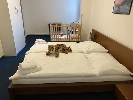 Economy Üç Kişilik Oda