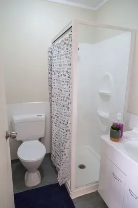 Oda, Karma Ranzalı Oda, Ortak Banyo