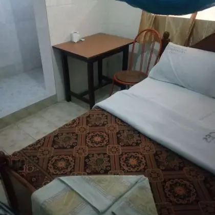 Büyük Yataklı Tek Kişilik Oda