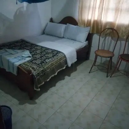 Büyük Yataklı Tek Kişilik Oda
