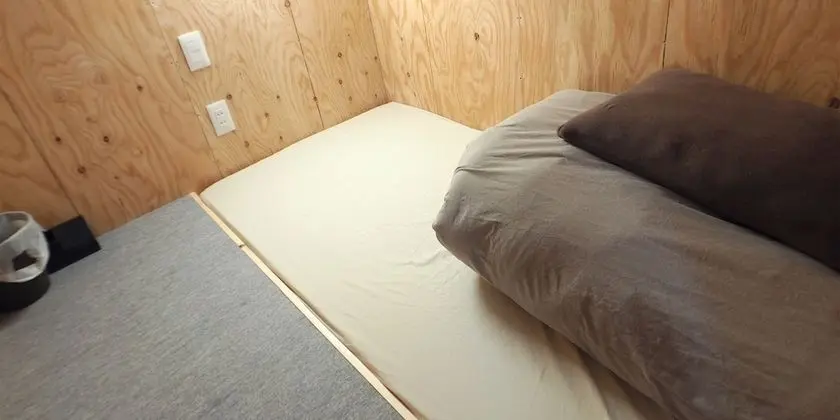 Economy Ortak Ranzalı Oda (Upper Capsule)