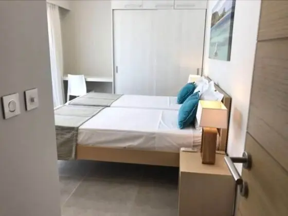 Apart Daire, 1 Yatak Odası, Havuz Manzaralı