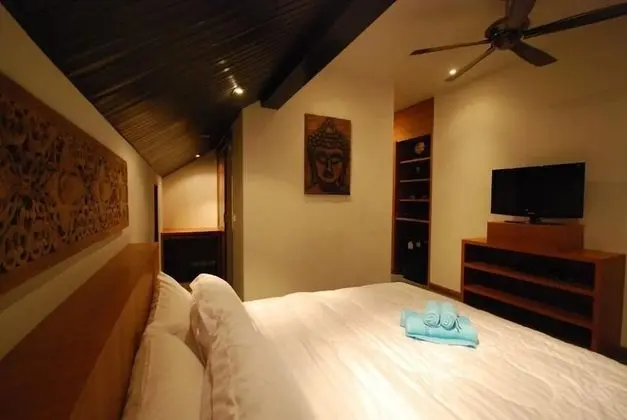 Traditional Villa, 3 Yatak Odası, Havuz Manzaralı, Plaj Kenarı (For 6 guests)