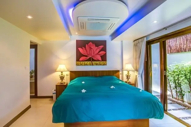 Traditional Villa, 3 Yatak Odası, Havuz Manzaralı, Plaj Kenarı (For 6 guests)