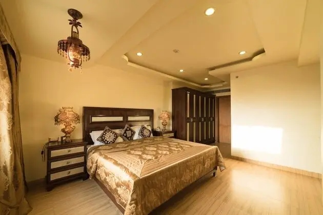 Oda, Balkon, Havuz Manzaralı