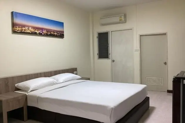 Economy Tek Büyük Yataklı Oda