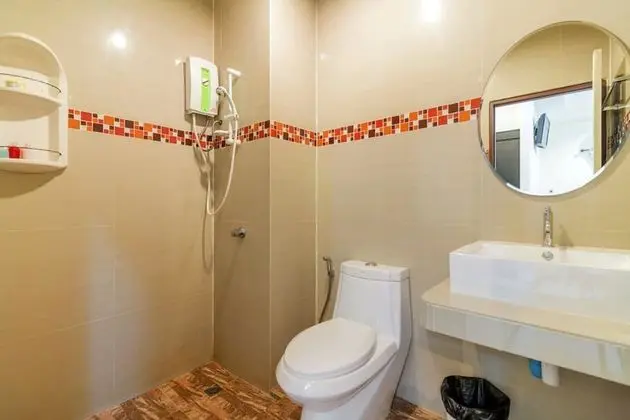 Studio Apartment with King Bed