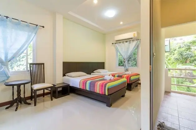 Studio Apartment with Twin Bed