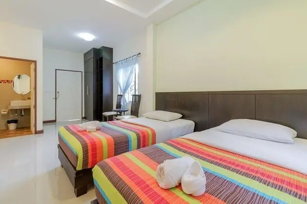 Studio Apartment with Twin Bed