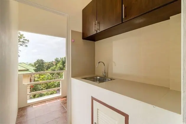 Studio Apartment with Twin Bed