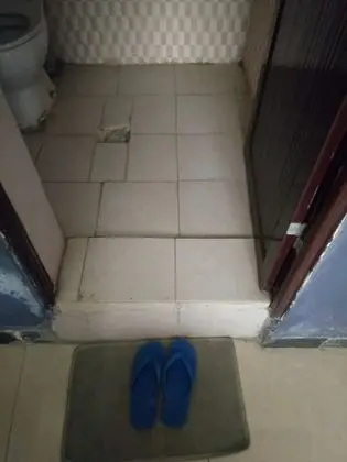 Büyük Yataklı Tek Kişilik Oda