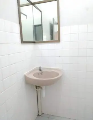 Budget Air Room