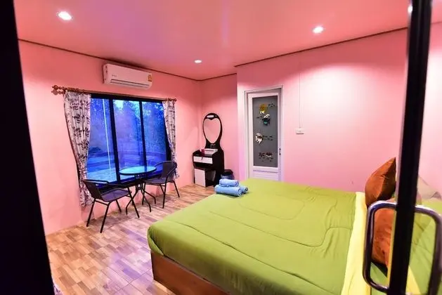 Deluxe Room with Sea View