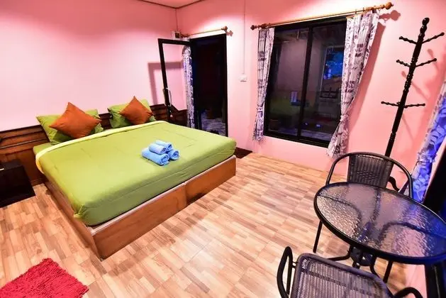Deluxe Room with Sea View