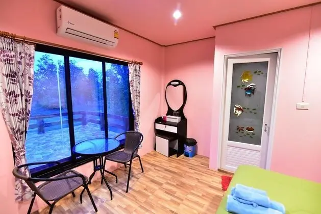 Deluxe Room with Sea View