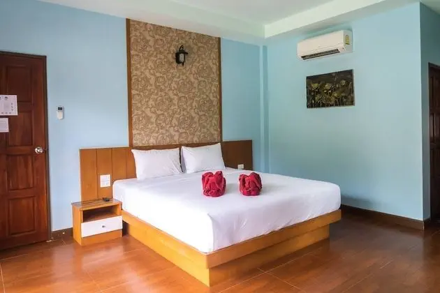 Family Connecting Rooms