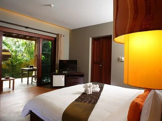 Bungalov, Bahçe Manzaralı