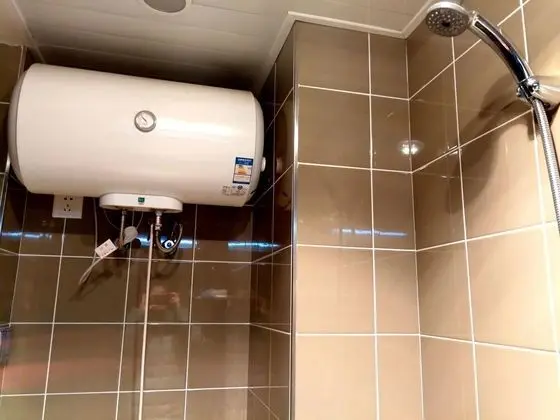 Basic Tek Büyük Yataklı Oda