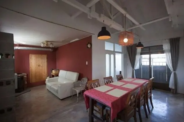 Ev (2 rooms)