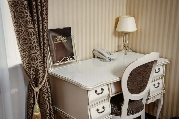 Exclusive Stüdyo Süit