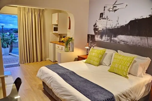 Standard Tek Büyük Yataklı Oda, 1 Yatak Odası, Kısmi Deniz Manzaralı (Puma Room)