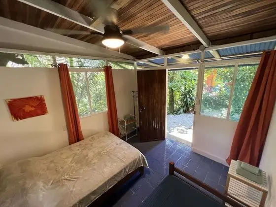 Panoramic Oda, 1 Büyük (Queen) Boy Yatak, Kısmi Deniz Manzaralı, Dağ Yamacı