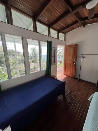 Panoramic Oda, 1 Büyük (Queen) Boy Yatak, Kısmi Deniz Manzaralı, Dağ Yamacı