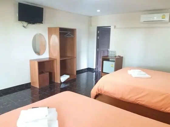 Standard Room For 4 People