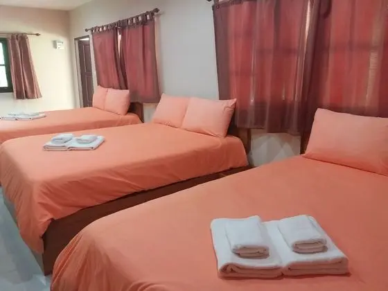 Standard Room For 6 People