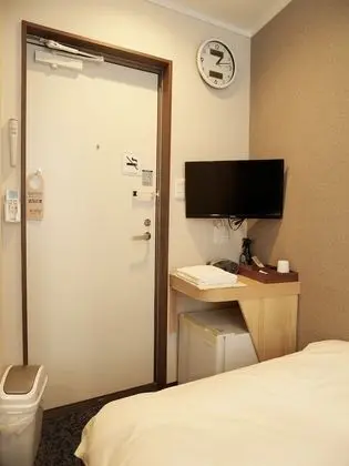 Basic Tek Kişilik Oda, 1 Tek Kişilik Yatak, Sigara İçilmez, Ortak Banyo