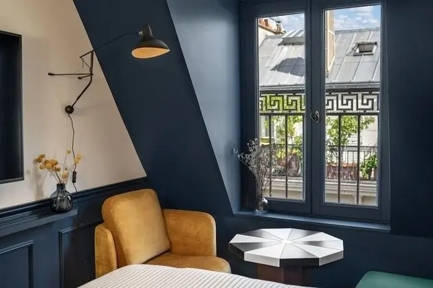 Deluxe Tek Büyük Yataklı Oda