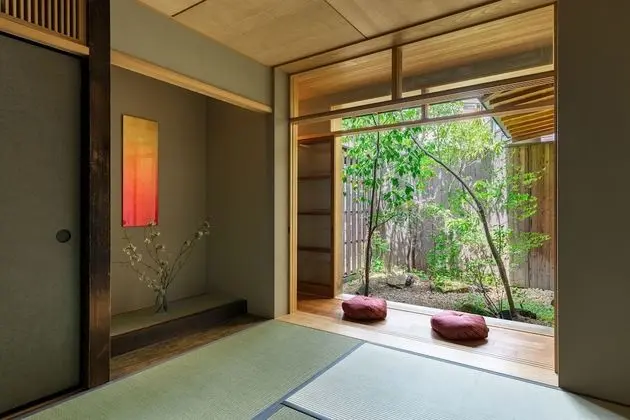 Sıra Ev, 3 Yatak Odası, Avlu Manzaralı