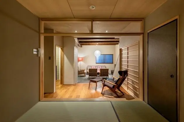 Sıra Ev, 3 Yatak Odası, Avlu Manzaralı