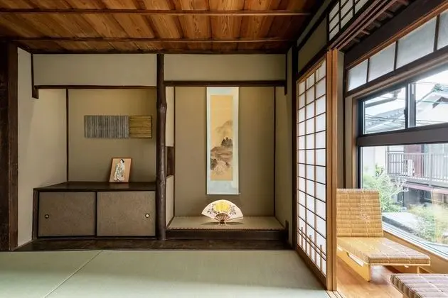 Sıra Ev, 3 Yatak Odası, Avlu Manzaralı