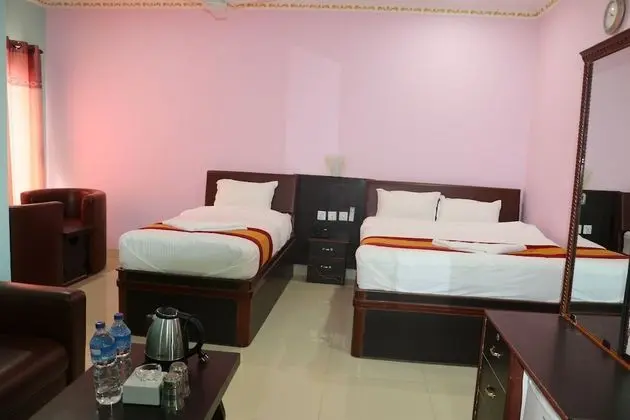 Family Tek Büyük veya İki Ayrı Yataklı Oda