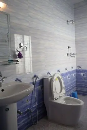 Family Tek Büyük veya İki Ayrı Yataklı Oda