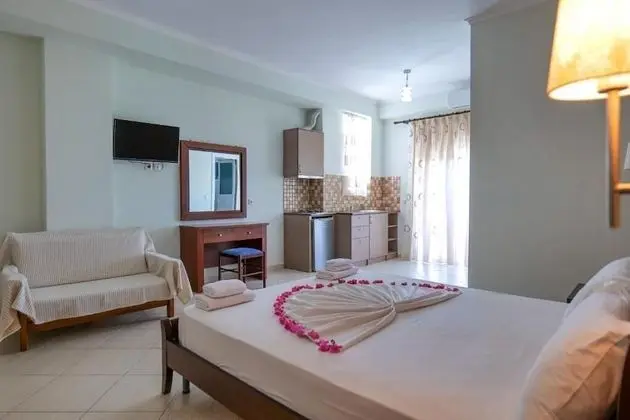 Tek Büyük Yataklı Oda