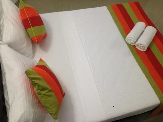 Deluxe Tek Büyük Yataklı Oda, Karma Ranzalı Oda