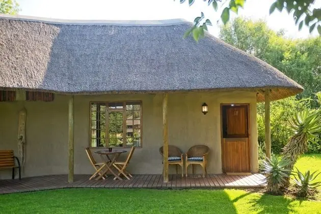 Oda (Garden Hut)