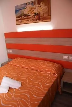 Tek Büyük veya İki Ayrı Yataklı Oda, Dağ Manzaralı